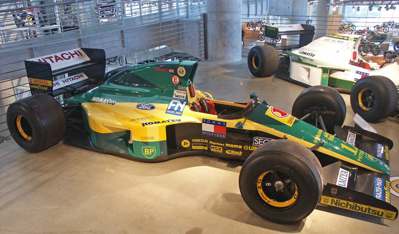 Johnny Herbert 1992 Lotus 102D-Ford F1 racing car